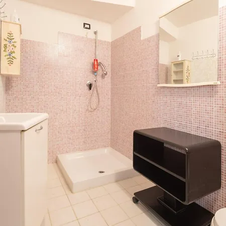 Il Mandorlo By Vacavilla *