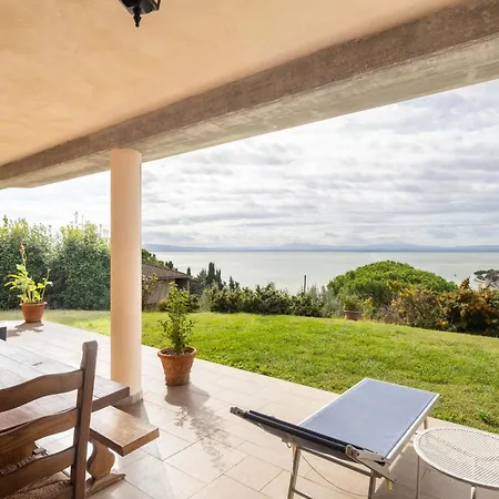 Il Mandorlo By Vacavilla *