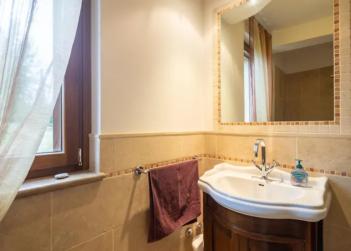 ヴィラ Il Mandorlo By Vacavilla パッシニャーノ・スル・トラジメーノ